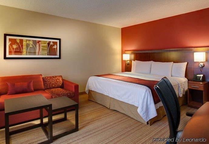 Courtyard Dallas Dfw Airport South/Ирвинг Номер фото