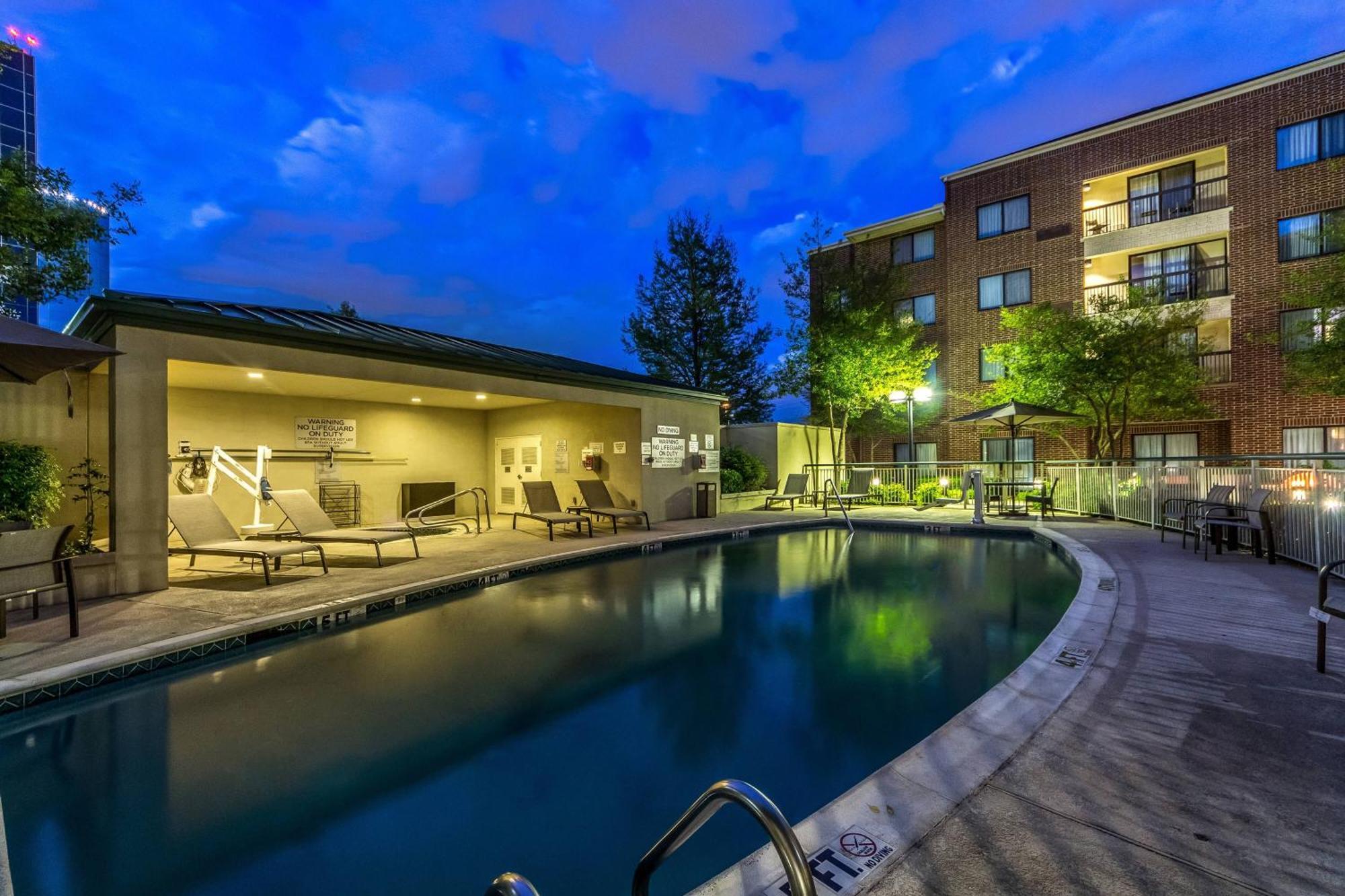 Courtyard Dallas Dfw Airport South/Ирвинг Экстерьер фото